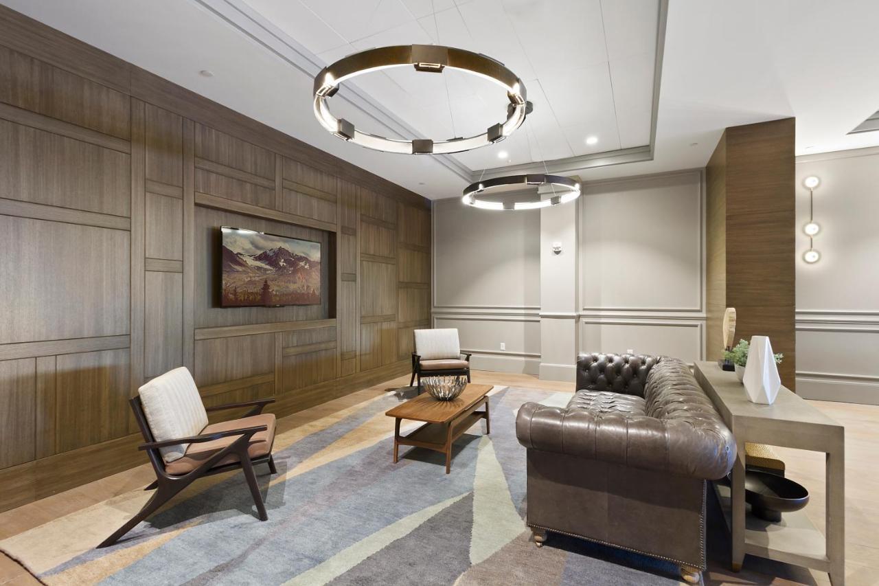The Vanderbilt Hotel Suites Westbury Buitenkant foto