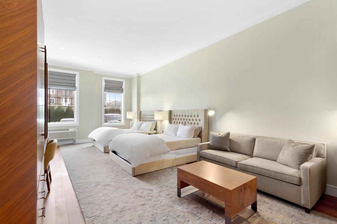 The Vanderbilt Hotel Suites Westbury Buitenkant foto
